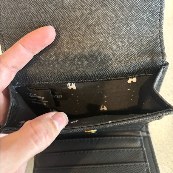 Official Loungefly Disney Princess Silhouette Mini Flap Wallet New Missing Bow - Picture 8 of 10